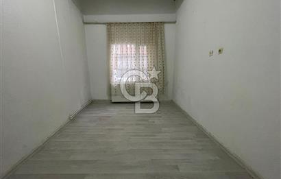 Bayraklı Mansuroğlu’nda 1+1 Bahçeli Kiralık Daire