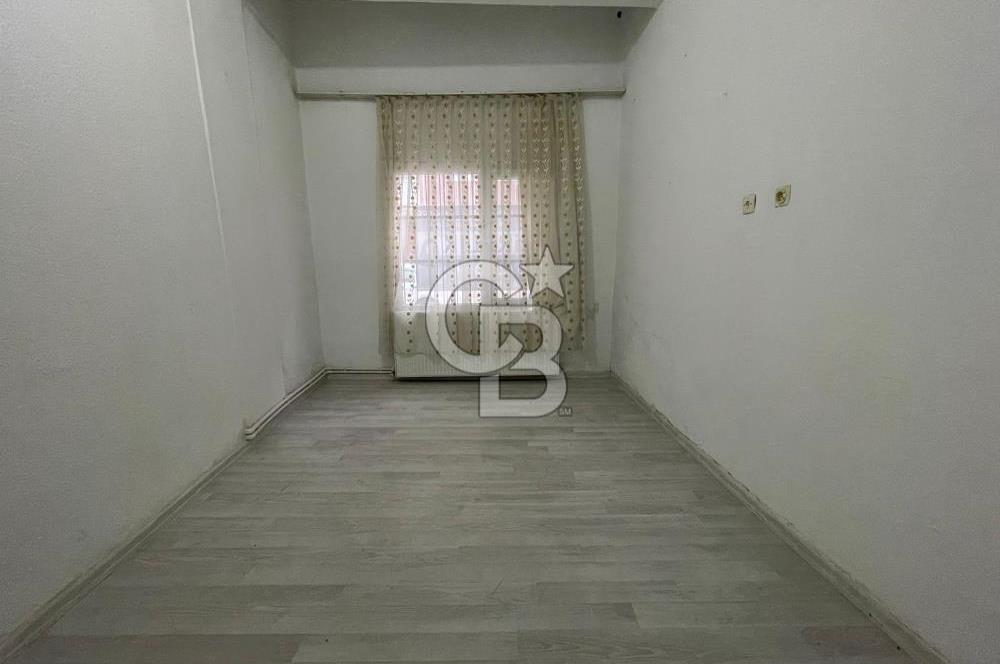 Bayraklı Mansuroğlu’nda 1+1 Bahçeli Kiralık Daire