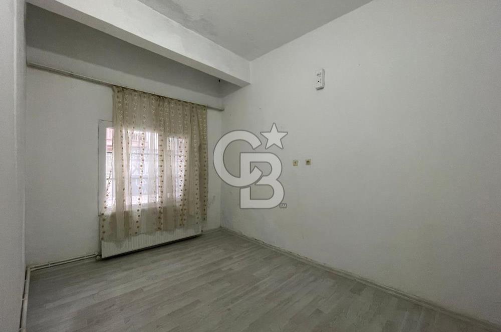 Bayraklı Mansuroğlu’nda 1+1 Bahçeli Kiralık Daire