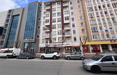 CB CITY'DEN PETKON İŞ MERKEZİNDE SATILIK 3+1 OFİS