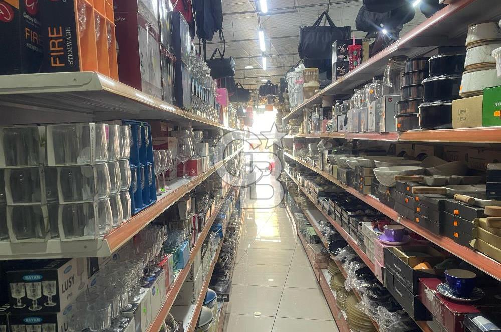  Konak Gültepe’de 430 m2 Devren Kiralık Avm 