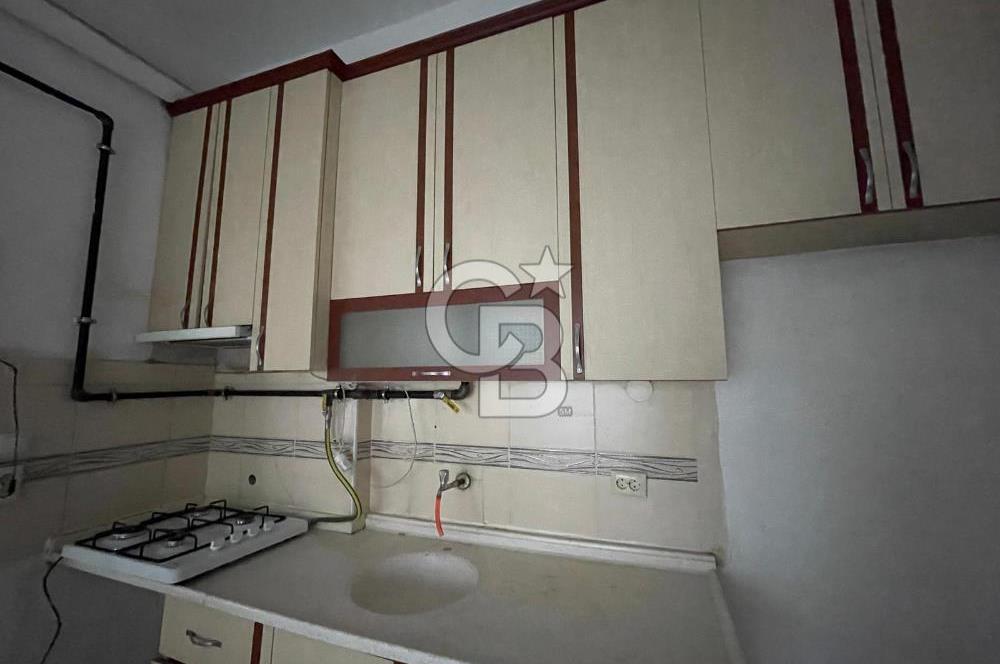 Bayraklı Mansuroğlu’nda 1+1 Bahçeli Kiralık Daire