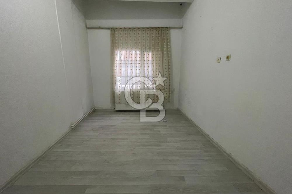 Bayraklı Mansuroğlu’nda 1+1 Bahçeli Kiralık Daire