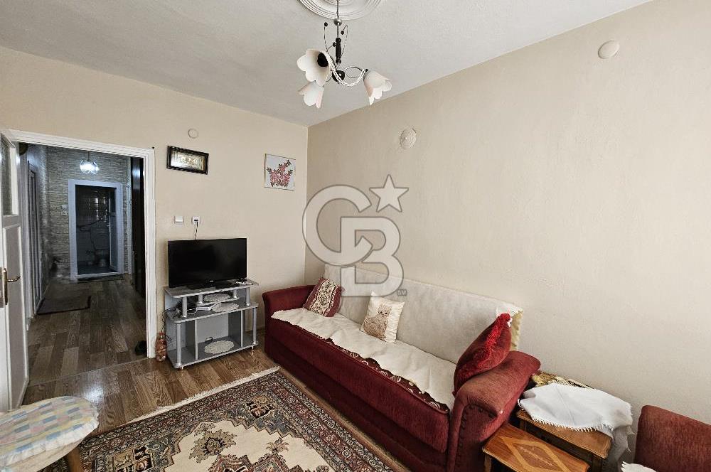 Mersin Mezitli Fatih Mah. Asansörlü Full Eşyalı Kiralık 3+1 Daire 