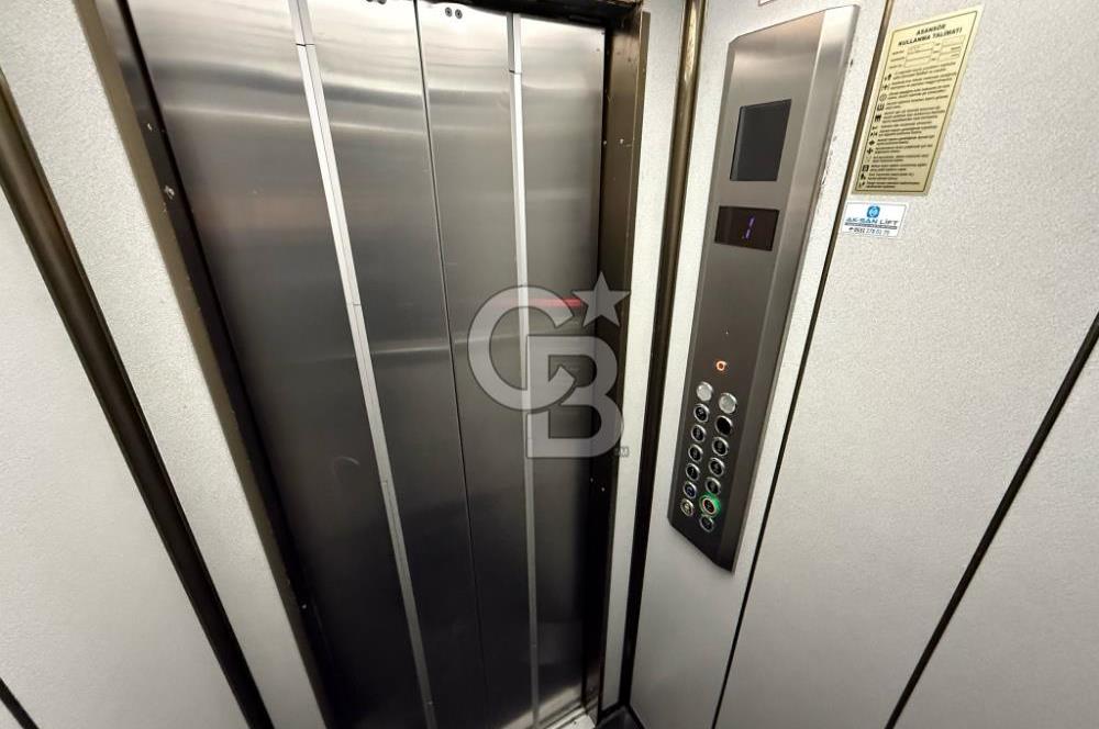 KARTAL YAKACIK YENİ MAHALLE DE GENİŞ FERAH 3+1 SATILIK DAİRE