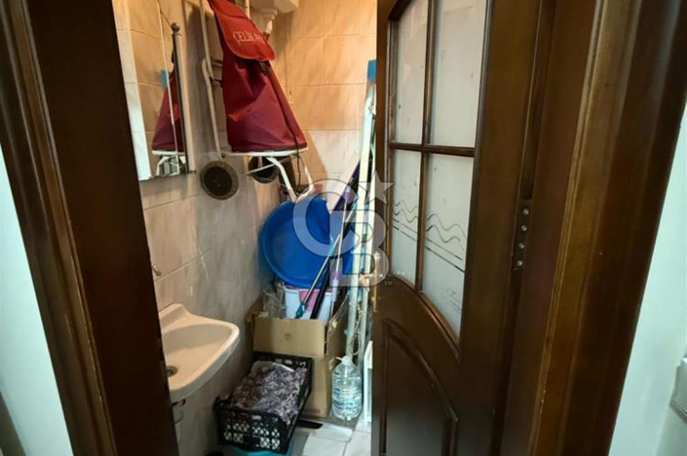 KARTAL YAKACIK YENİ MAHALLE DE GENİŞ FERAH 3+1 SATILIK DAİRE
