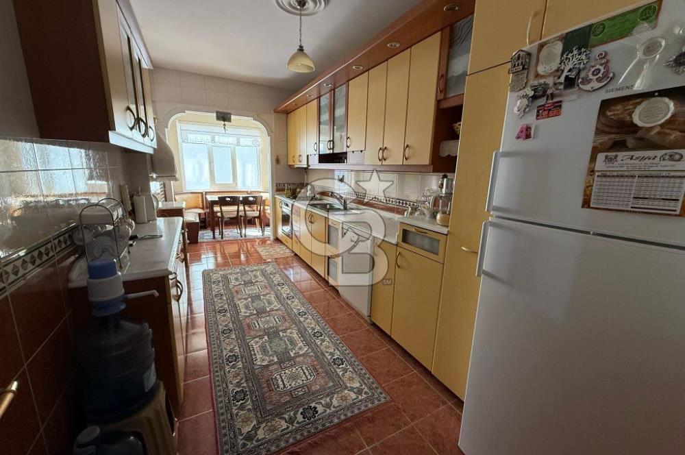 KARTAL YAKACIK YENİ MAHALLE DE GENİŞ FERAH 3+1 SATILIK DAİRE