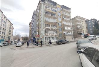 COLDWELL BANKER SAFİR'den KANALBOYU CİVARI'nda SATILIK DAİRE