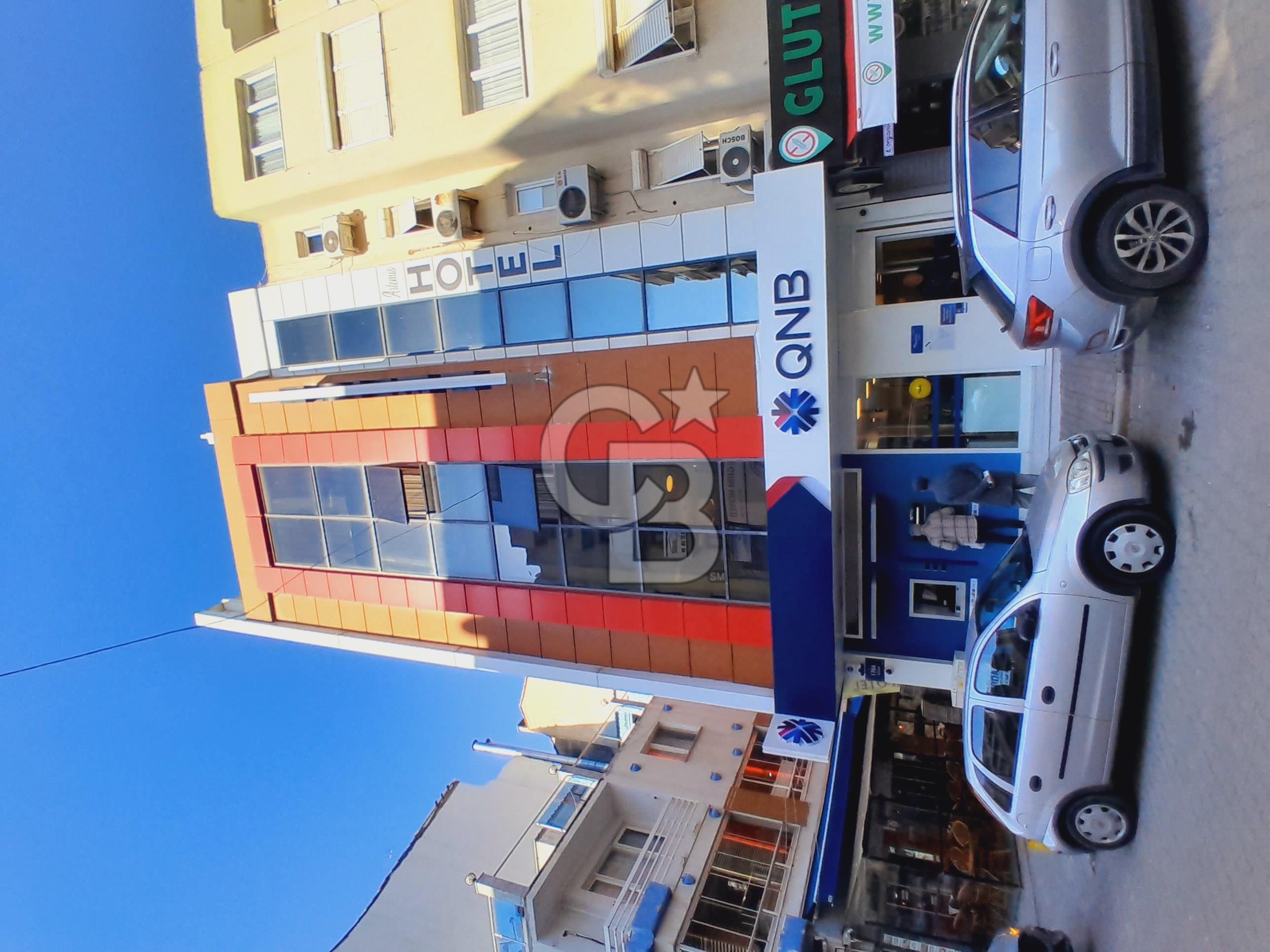 Karşıyaka Bostanlı'da Komple Satılık Bina....