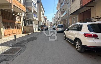 CB Yalı'dan Karabağlar Yunus Emre Mah.'de Satılık 2+1 Daire