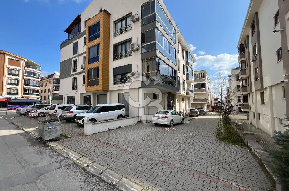 TEKNİK LİSE CADDESİ ÜZERİNDE BAHÇELİEVLERDE SATILIK 3+1 DAİRE