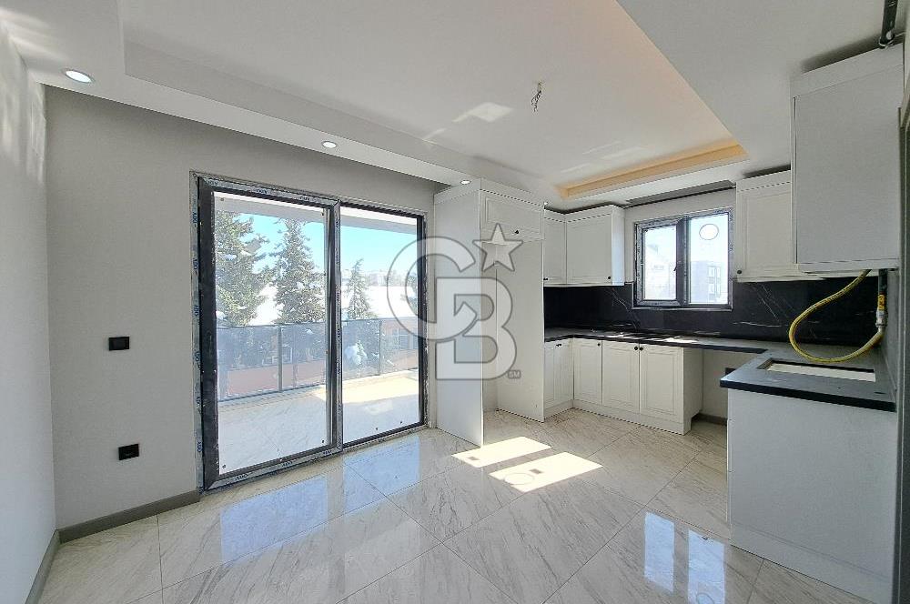 BAFRA MERKEZİ KONUMDA SATILIK 3+1 LÜKS VE ŞIK DAİRE kat 2