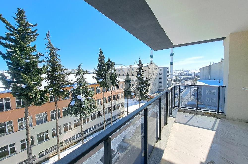 BAFRA MERKEZİ KONUMDA SATILIK 3+1 LÜKS VE ŞIK DAİRE kat 2