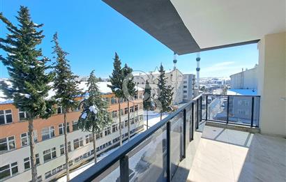 BAFRA MERKEZİ KONUMDA SATILIK 3+1 LÜKS VE ŞIK DAİRE kat 2