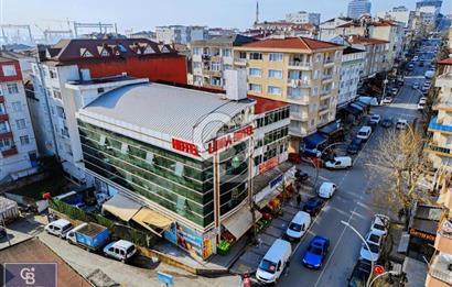 TUZLA AYDINTEPE'DE 1.350m² KAPALI ALAN SATILIK PLAZA