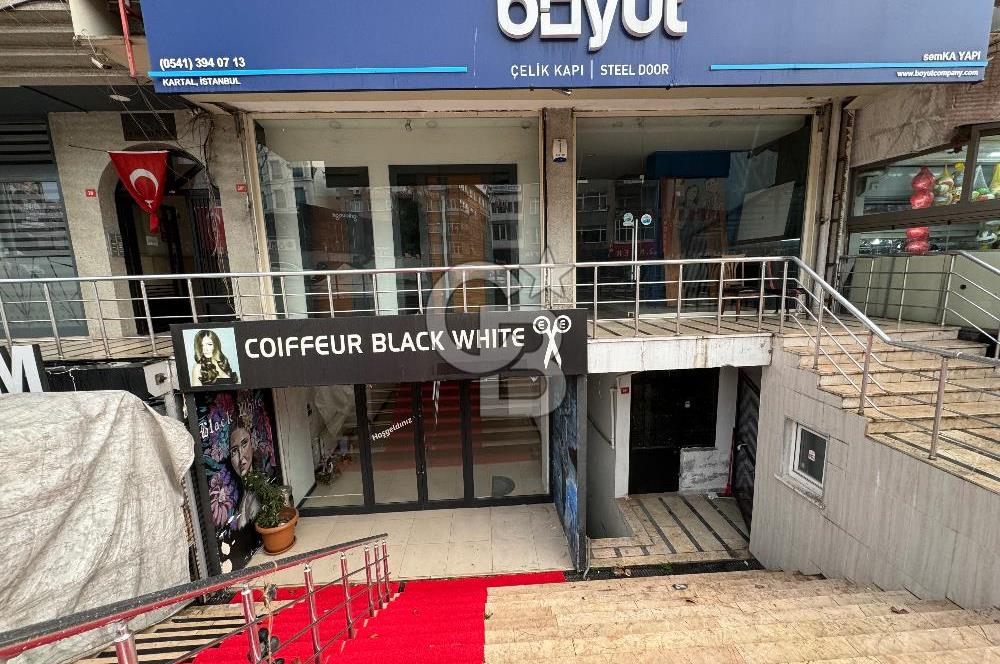 Kartal Üsküdar caddesi satılık dükkan