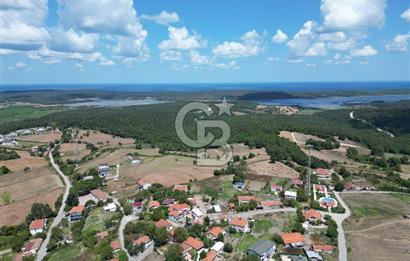 CB NOVO'DAN ÇATALCA HİSARBEYLİ DE 2100 M2 KÖY İÇİ İMARLI ARSA