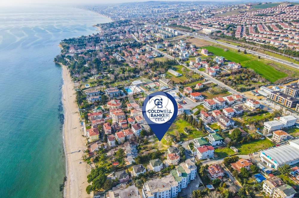 GÜZELCEDE DENİZE SIFIR VİLLA İMARLI KOTLU MUHTEŞEM ARSA