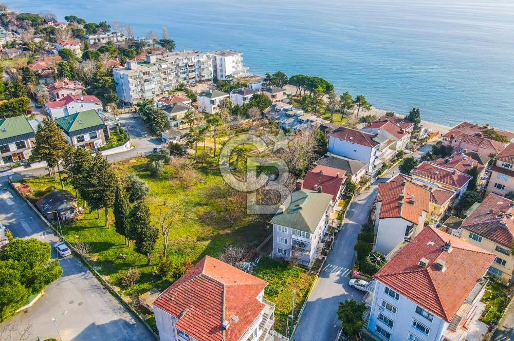 GÜZELCEDE DENİZE SIFIR VİLLA İMARLI KOTLU MUHTEŞEM ARSA