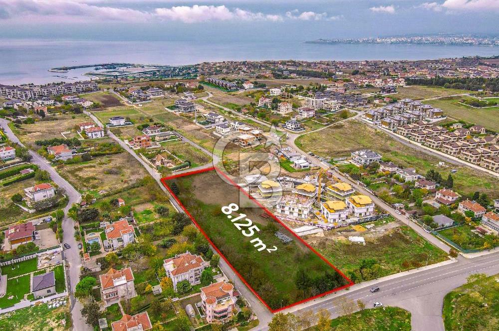 ANA CADDE CEPHE KÖŞE PARSEL VİLLA İMARLI 8.125 M2 NET ARSA