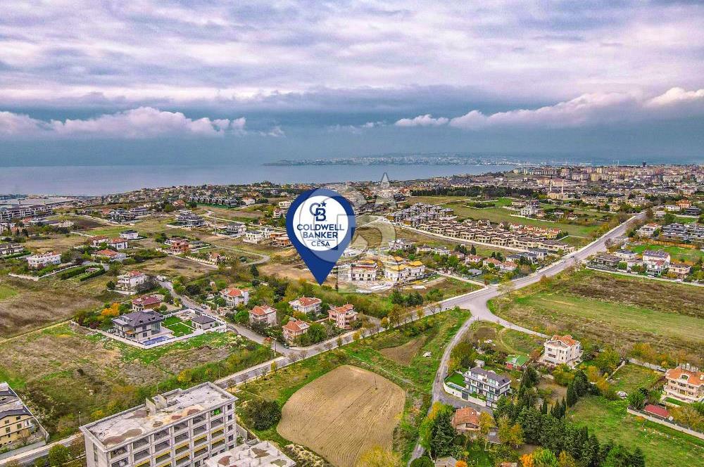 ANA CADDE CEPHE KÖŞE PARSEL VİLLA İMARLI 8.125 M2 NET ARSA