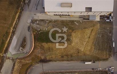 DELİKLİKAYA SANAYİ BÖLGESİNDE 4660 M2 KOTLU 1.5 EMSAL ARSA