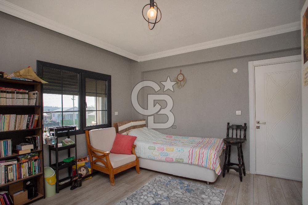 Foça Bağarası Müstakil Havuzlu Villa
