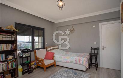 Foça Bağarası Müstakil Havuzlu Villa