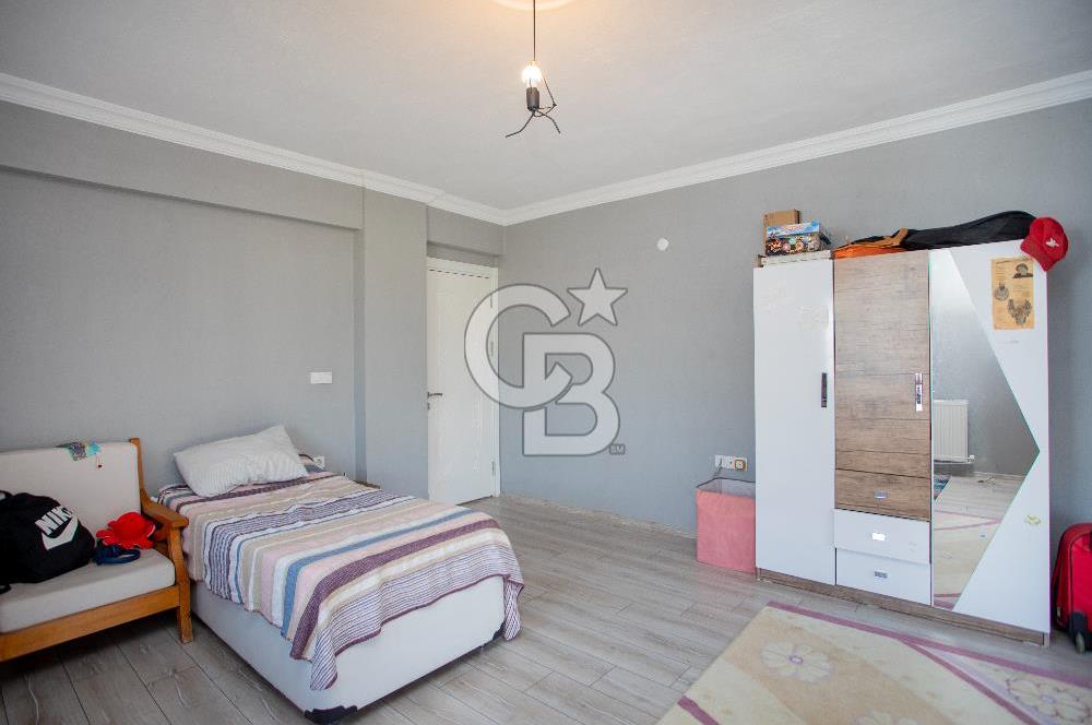 Foça Bağarası Müstakil Havuzlu Villa