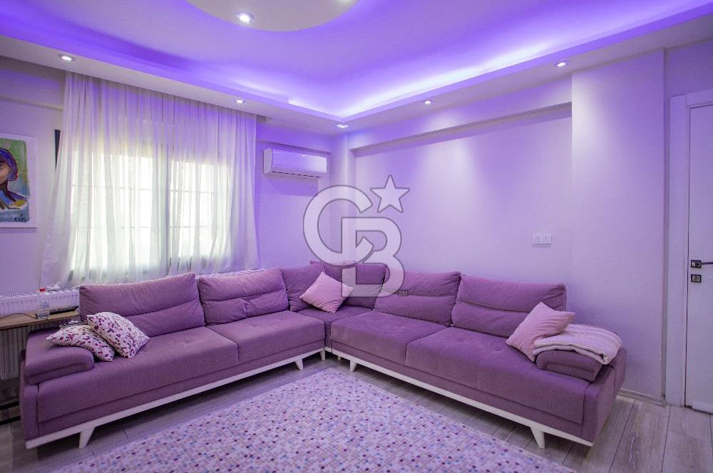 Foça Bağarası Müstakil Havuzlu Villa