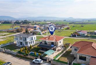Foça Bağarası Müstakil Havuzlu Villa