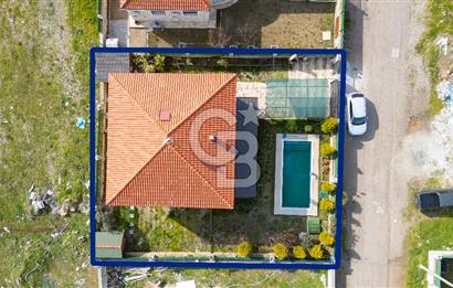 Foça Bağarası Müstakil Havuzlu Villa