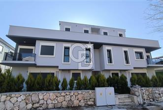 Sarnıç'ta Site İçerisinde 4+1 Tripleks Villa