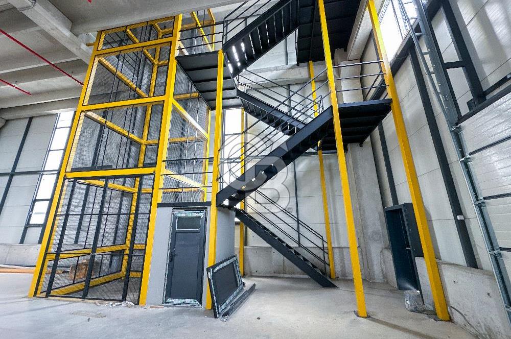 Tekirdağ Kapaklı'da 4.000m² Düz Giriş H:12mt Kiralık Depo