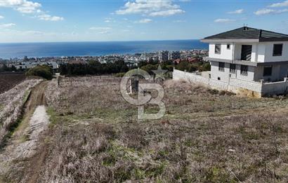 BÜYÜKÇEKMECE KUMBURGAZ 501M² RUHSATLI DENİZ MANZARALI ARSA