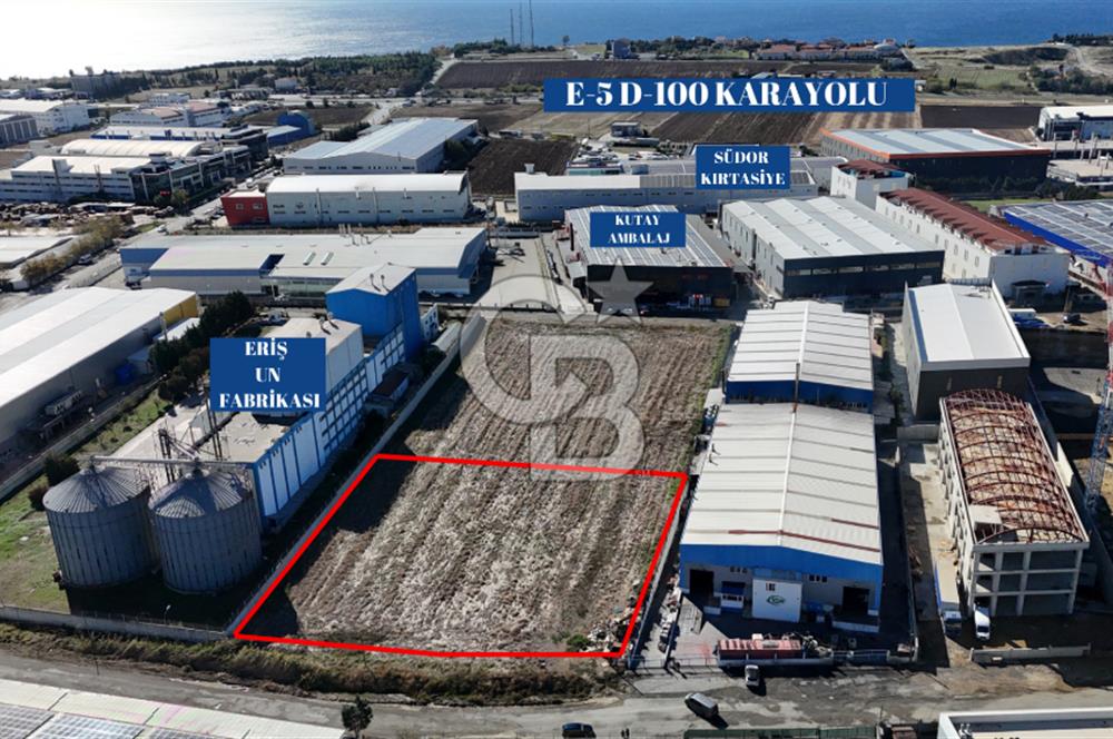 SİLİVRİ KAVAKLI'DA 4.473M² SANAYİ İMARLI ARSA 
