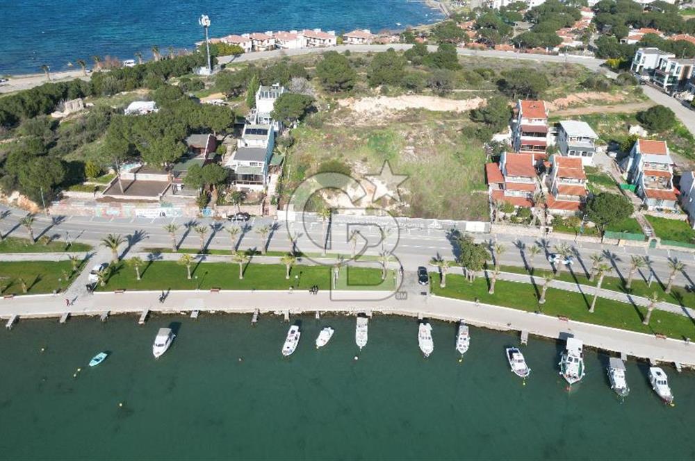 Ayvalıkta Denize Sıfır, Eşsiz Konumda 1.962 m² Yatırım Fırsatı
