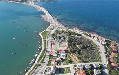 Ayvalıkta Denize Sıfır, Eşsiz Konumda 1.962 m² Yatırım Fırsatı