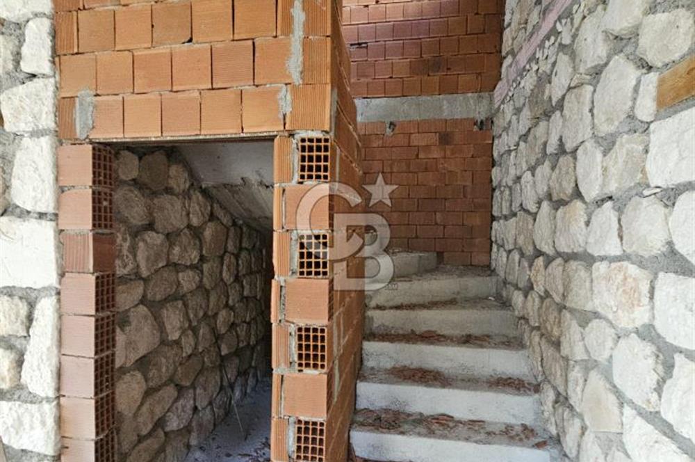 CB GİZ'DEN KAŞ BEZİRGAN'DA SATILIK 3+1 NATAMAM VİLLA