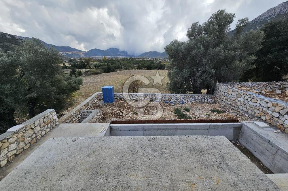CB GİZ'DEN KAŞ BEZİRGAN'DA SATILIK 3+1 NATAMAM VİLLA