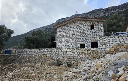 CB GİZ'DEN KAŞ BEZİRGAN'DA SATILIK 3+1 NATAMAM VİLLA