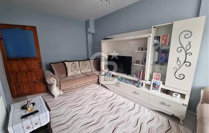 MENEMEN,ASARLIK,IRMAK MAHALLESİ, BAHÇELİ 3 KATLI SATILIK BİNA
