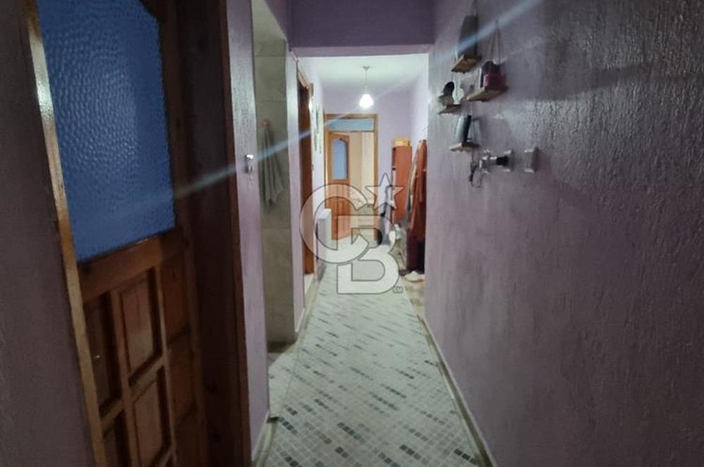 MENEMEN,ASARLIK,IRMAK MAHALLESİ, BAHÇELİ 3 KATLI SATILIK BİNA