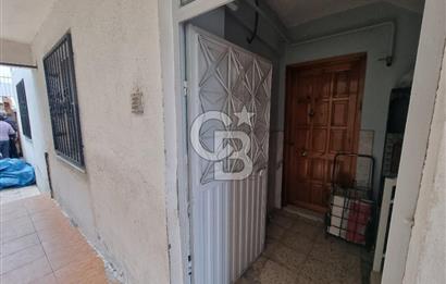 MENEMEN,ASARLIK,IRMAK MAHALLESİ, BAHÇELİ 3 KATLI SATILIK BİNA
