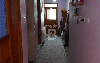 MENEMEN,ASARLIK,IRMAK MAHALLESİ, BAHÇELİ 3 KATLI SATILIK BİNA