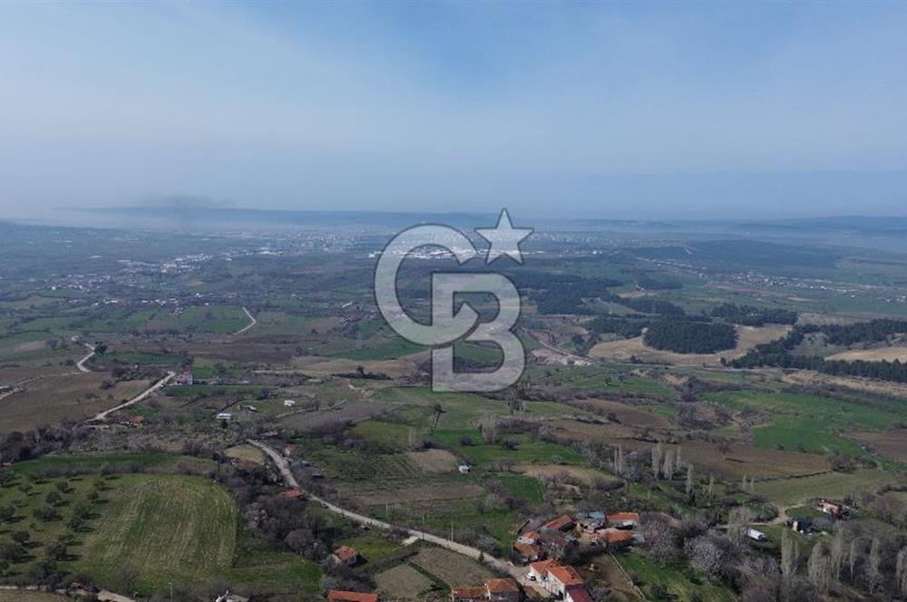 ÇANAKKALE KEMEL KÖYÜNDE BOĞAZ MANZARALI SATILIK BAHÇE