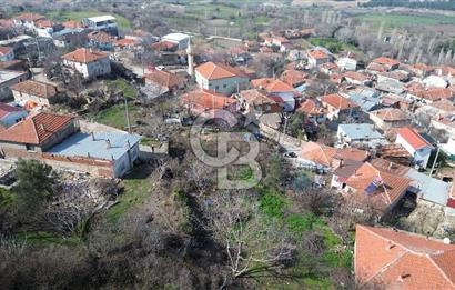 ÇANAKKALE KEMEL KÖYÜNDE BOĞAZ MANZARALI SATILIK BAHÇE