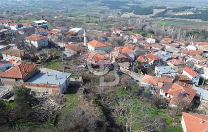 ÇANAKKALE KEMEL KÖYÜNDE BOĞAZ MANZARALI SATILIK BAHÇE