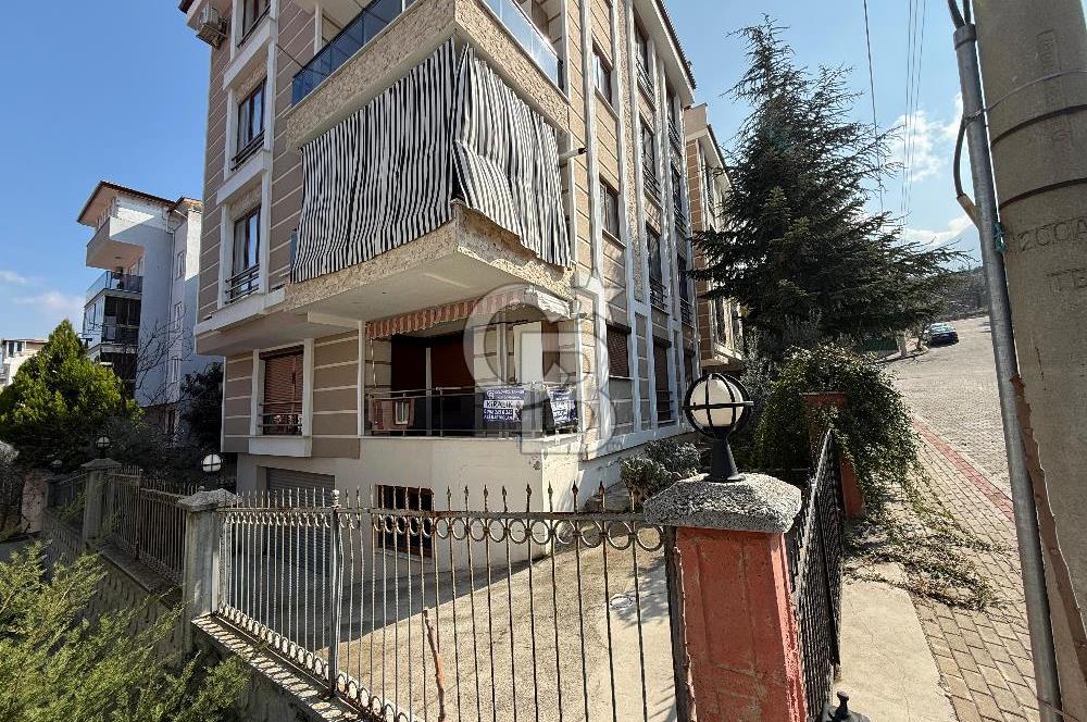 Kervansaray Mah. Parkın Tam Karşısı Kiralık 3+1 Daire 120 M² Net