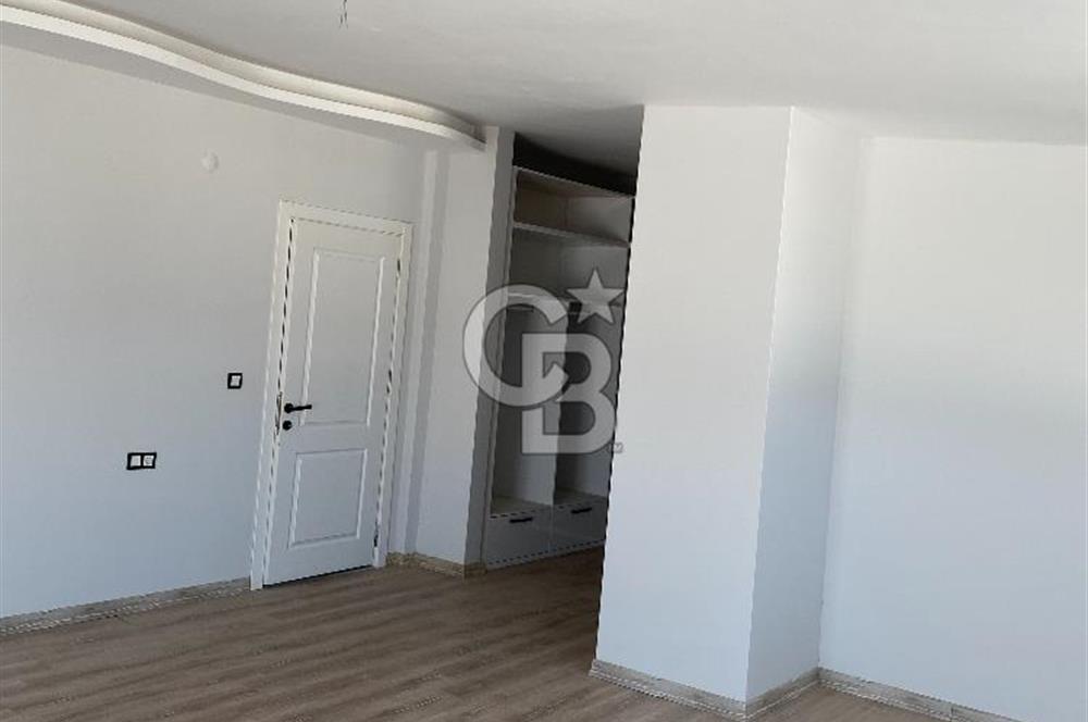 SEFERİHİSAR’DA SATILIK SİTE İÇİ HAVUZLU LÜX DUBLEKS DAİRE – 4 MUHTEŞEM GÜZELLİK BİR ARADA